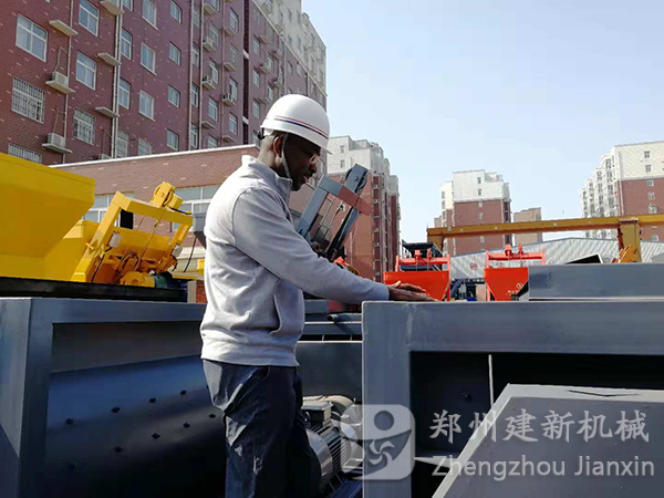 除了寶馬展，建新機械工廠更值得一看！